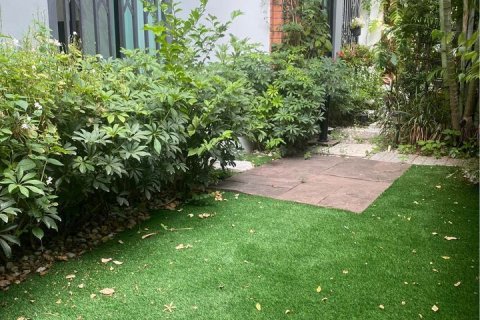 Condo in Pathum Wan, Bangkok, Thailand, 2 bedrooms  № 157096 - photo 3