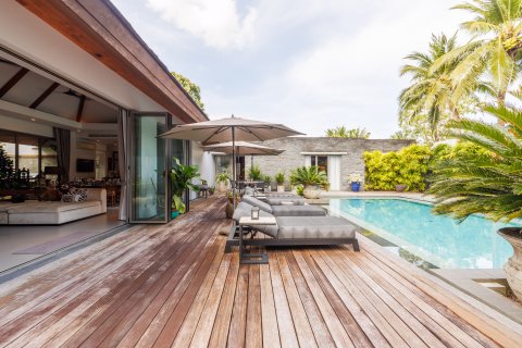 Villa in Phuket, Thailand 4 bedrooms № 157101 - photo 25