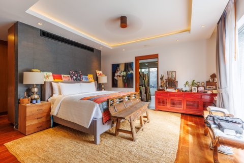 Villa in Phuket, Thailand 4 bedrooms № 157101