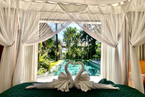 Villa in Phuket, Thailand 6 bedrooms № 163530 - photo 12