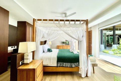 Villa in Phuket, Thailand 6 bedrooms № 163530 - photo 13