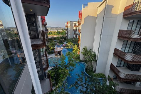 Condo in Phuket, Thailand, 2 bedrooms № 163524 - photo 2