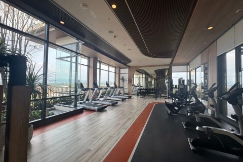 Condo in Phuket, Thailand, 2 bedrooms  № 163524 - photo 11