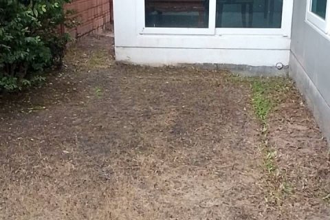 House in Samut Sakhon, Thailand 3 bedrooms № 164281 - photo 8