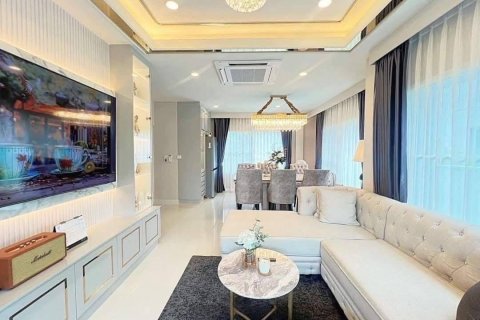 Дом в Кхлонг Луанге, Таиланд с 4 спальнями  № 164280 - фото 11