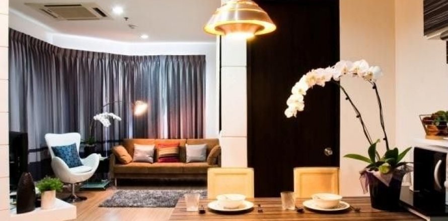 Кондоминиум с 2 спальнями в Клонг Тоэй, Бангкок, Таиланд № 141094