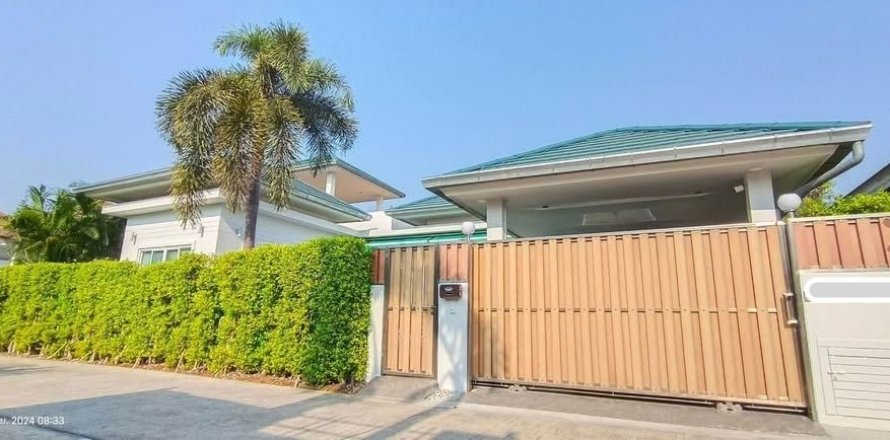 Вилла в Хуа Хине, Таиланд с 3 спальнями  № 141097