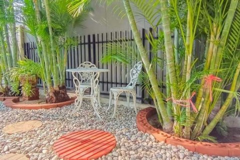 Вилла в Хуа Хине, Таиланд с 3 спальнями  № 141097 - фото 16