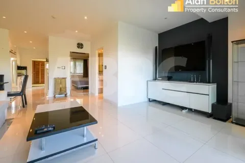 Condominio de 1 dormitorio en Pattaya, Tailandia № 211473 - foto 10