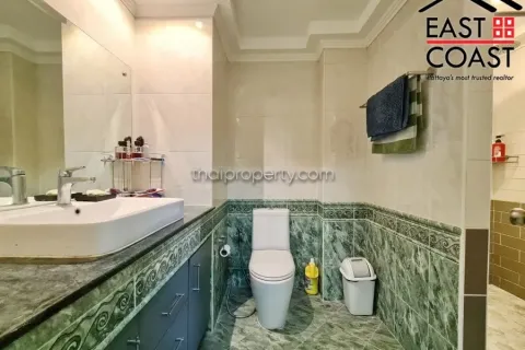 Condominio de 2 dormitorios en Jomtien Beach, Pattaya, Tailandia № 212607 - foto 13