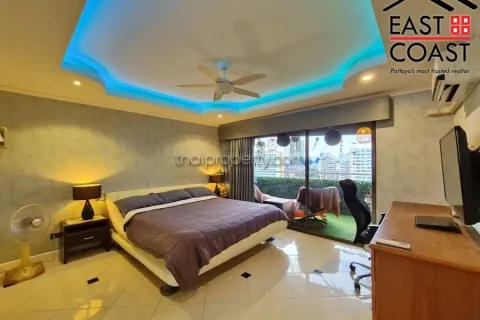 Condominio de 2 dormitorios en Jomtien Beach, Pattaya, Tailandia № 212607 - foto 3