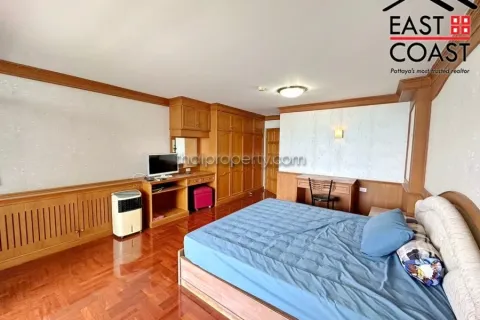 Condominio de 3 dormitorios en Jomtien Beach, Pattaya, Tailandia № 212606 - foto 9