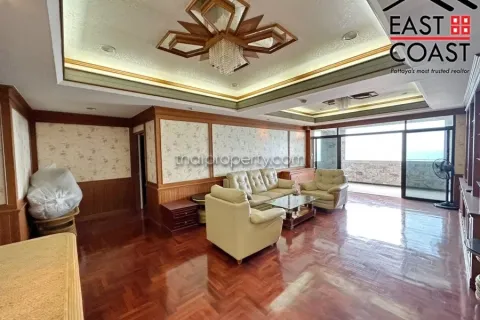 Condominio de 3 dormitorios en Jomtien Beach, Pattaya, Tailandia № 212606 - foto 4
