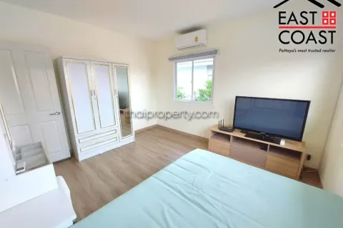 Casa de 3 dormitorios en Pattaya, Tailandia № 212608 - foto 19