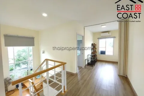 Casa de 3 dormitorios en Pattaya, Tailandia № 212608 - foto 10