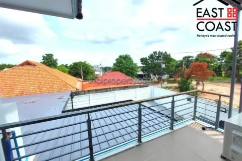 Casa de 3 dormitorios en Pattaya, Tailandia № 212608 - foto 14