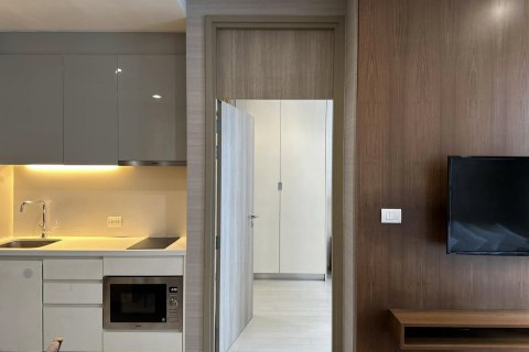 Кондоминиум с 1 спальней в Бангкоке, Таиланд № 143072 - фото 7