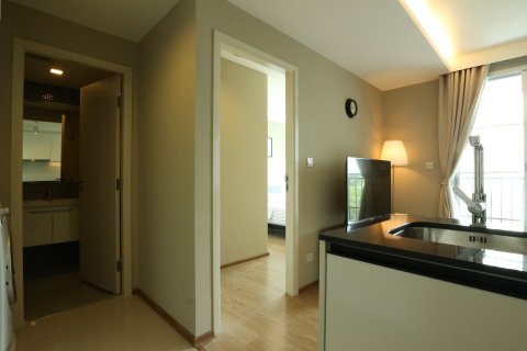 Кондоминиум с 2 спальнями в Бангкоке, Таиланд № 143068 - фото 6