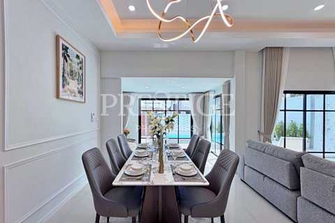 Haus in Pattaya, Thailand 3 Schlafzimmer № 220689 - Foto 7