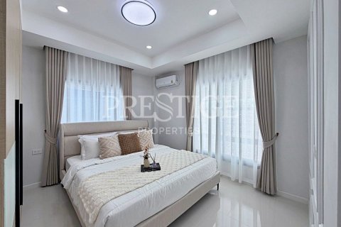 Haus in Pattaya, Thailand 3 Schlafzimmer № 220689 - Foto 17