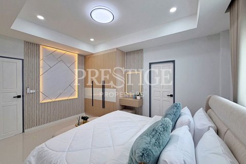 Haus in Pattaya, Thailand 3 Schlafzimmer № 220689 - Foto 15