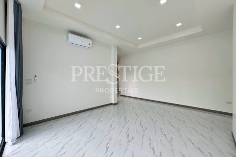 Haus in Pattaya, Thailand 3 Schlafzimmer № 220687 - Foto 5