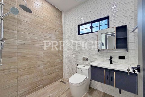 Haus in Pattaya, Thailand 3 Schlafzimmer № 220691 - Foto 10