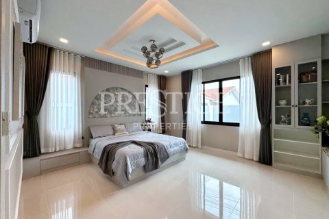 Haus in Pattaya, Thailand 3 Schlafzimmer № 220686 - Foto 10