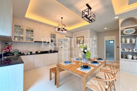 Haus in Pattaya, Thailand 3 Schlafzimmer № 220686 - Foto 6