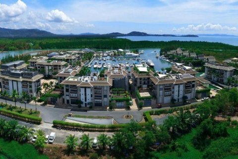 Condo in Phuket, Thailand, 2 bedrooms  № 148456 - photo 16