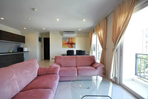 Apartment in Pattaya, Thailand 2 bedrooms № 155487 - photo 1