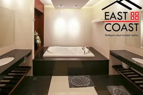 Condominio de 3 dormitorios en Jomtien Beach, Pattaya, Tailandia № 213507 - foto 9