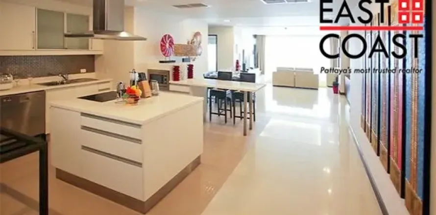 Condominio de 3 dormitorios en Jomtien Beach, Pattaya, Tailandia № 213507