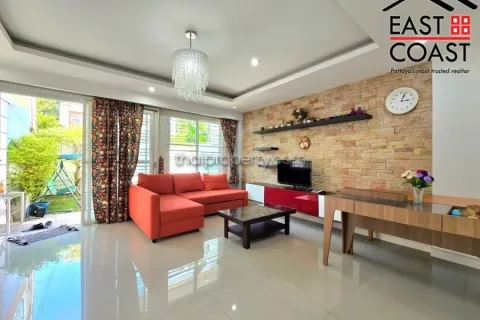 Casa de 2 dormitorios en Pattaya, Tailandia № 213503 - foto 7