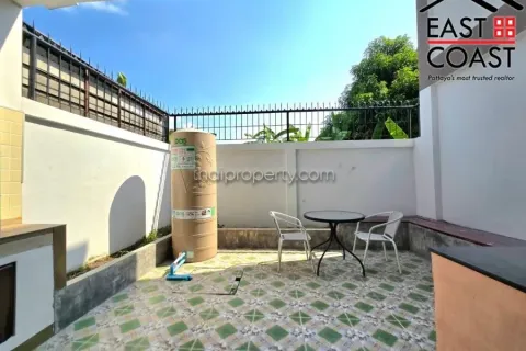 Casa de 2 dormitorios en Pattaya, Tailandia № 213503 - foto 14