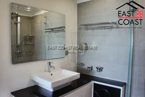 Condominio de 2 dormitorios en Pattaya, Tailandia № 213506 - foto 9