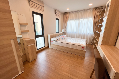 Maison à Bangkok, Thaïlande 4 chambres № 190410 - photo 6