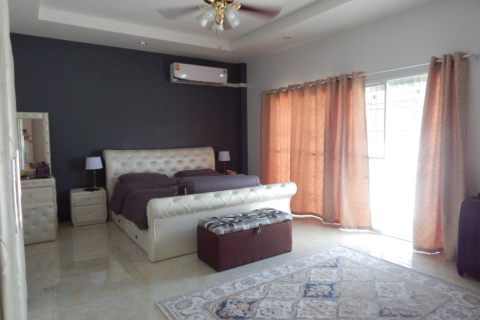 Centre commercial à Kanchanaburi, Thaïlande № 141046 - photo 20