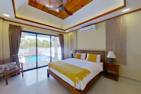 Villa in Phuket, Thailand 3 bedrooms № 141044 - photo 9