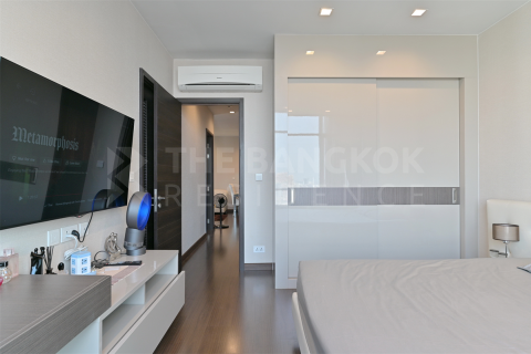 Condo in Bangkok, Thailand, 2 bedrooms  № 186933