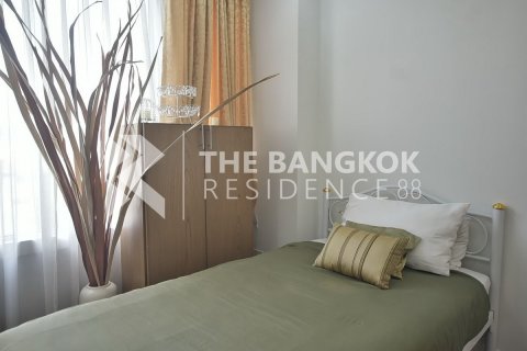 Condo in Bangkok, Thailand, 2 bedrooms № 186930