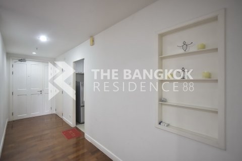Condo in Bangkok, Thailand, 2 bedrooms  № 186930