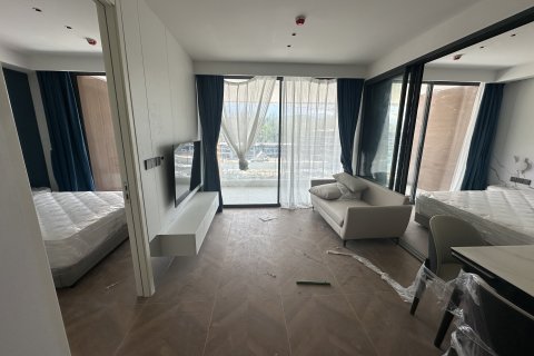 Condo in Phuket, Thailand, 2 bedrooms  № 167895