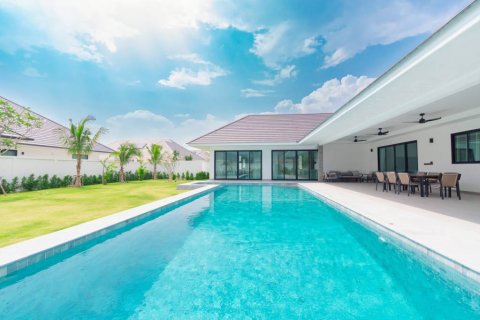 Villa à Hua Hin, Thaïlande 4 chambres № 167127 - photo 2