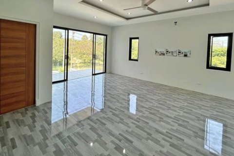 Вилла в Сураттхани, Таиланд с 3 спальнями  № 167131 - фото 8