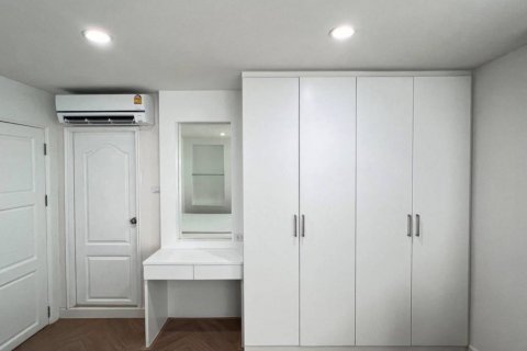 Кондоминиум с 2 спальнями в Бангкоке, Таиланд № 135178 - фото 10