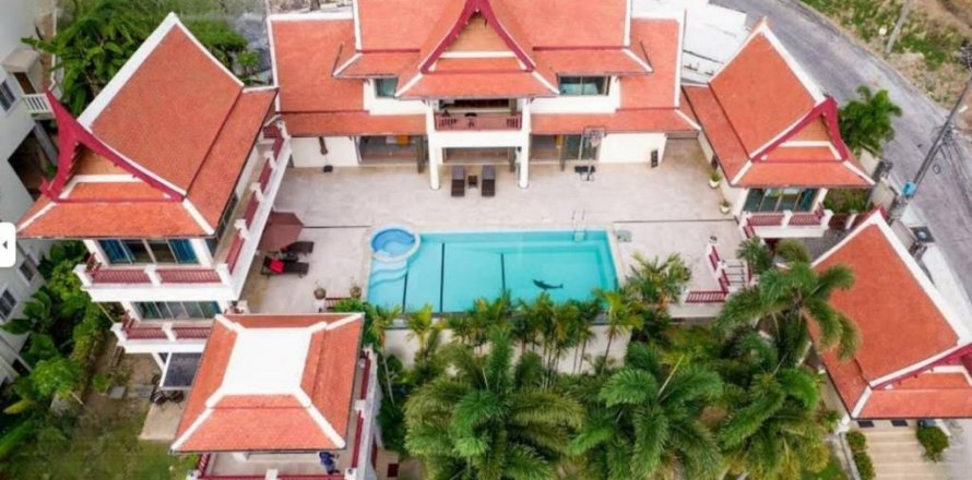 Вилла в Кароне, Таиланд с 7 спальнями  № 135177