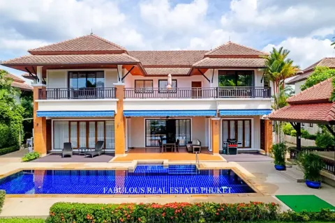 Villa in Bang Tao, Thailand 5 bedrooms № 179748