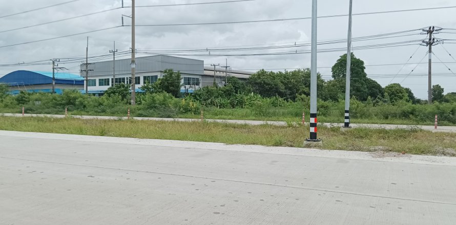 Земельный участок в Чачоенгсао, Таиланд 9528м2  № 150282