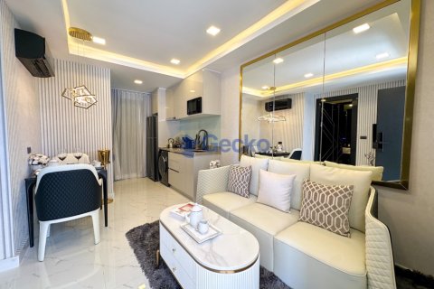 Condo in Pattaya, Thailand, 1 bedroom  № 195838 - photo 5